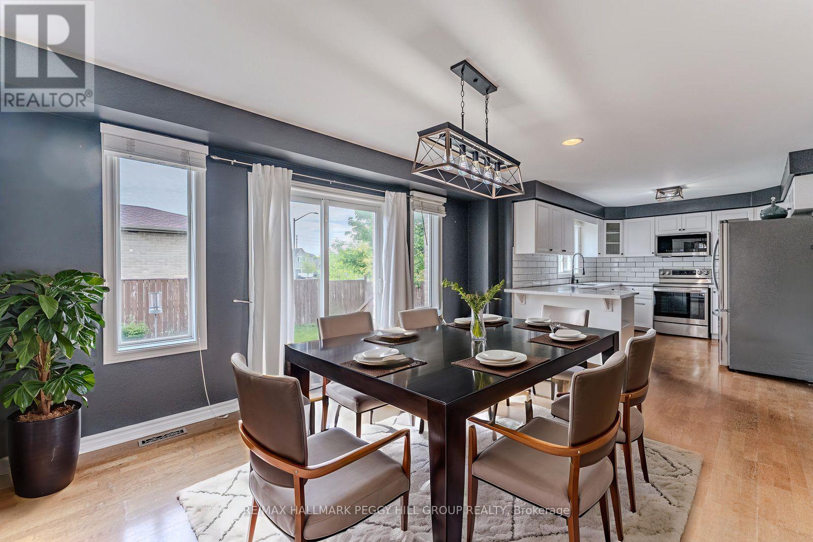 63 Wismer Avenue, Barrie, Ontario  L4N 9T9 - Photo 4 - S12475595