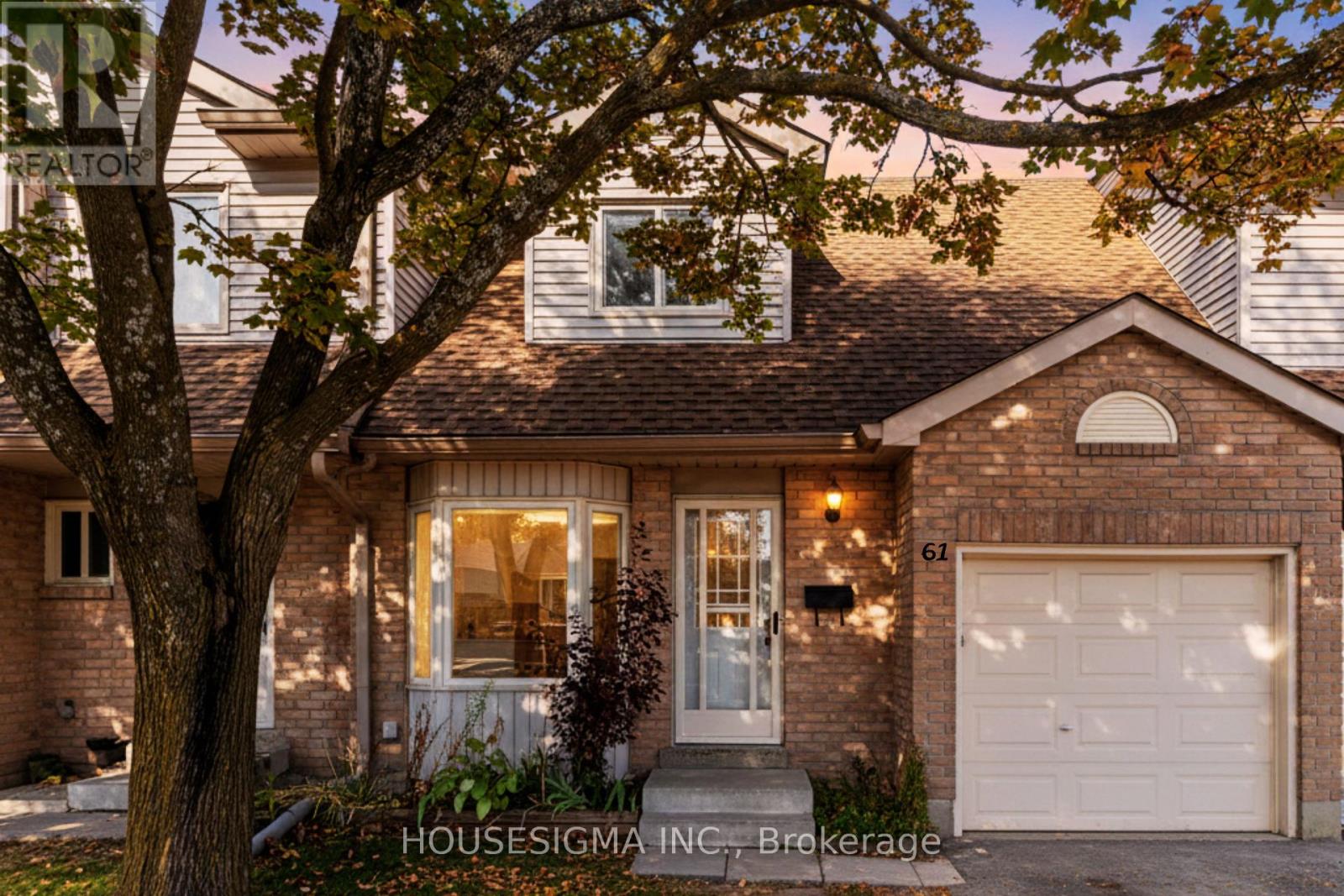 61 - 31 PARKVIEW DRIVE, Orangeville, Ontario