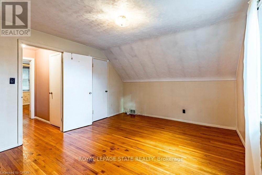 8 Sylvia Crescent, Hamilton, Ontario  L8K 2A9 - Photo 27 - X12492850