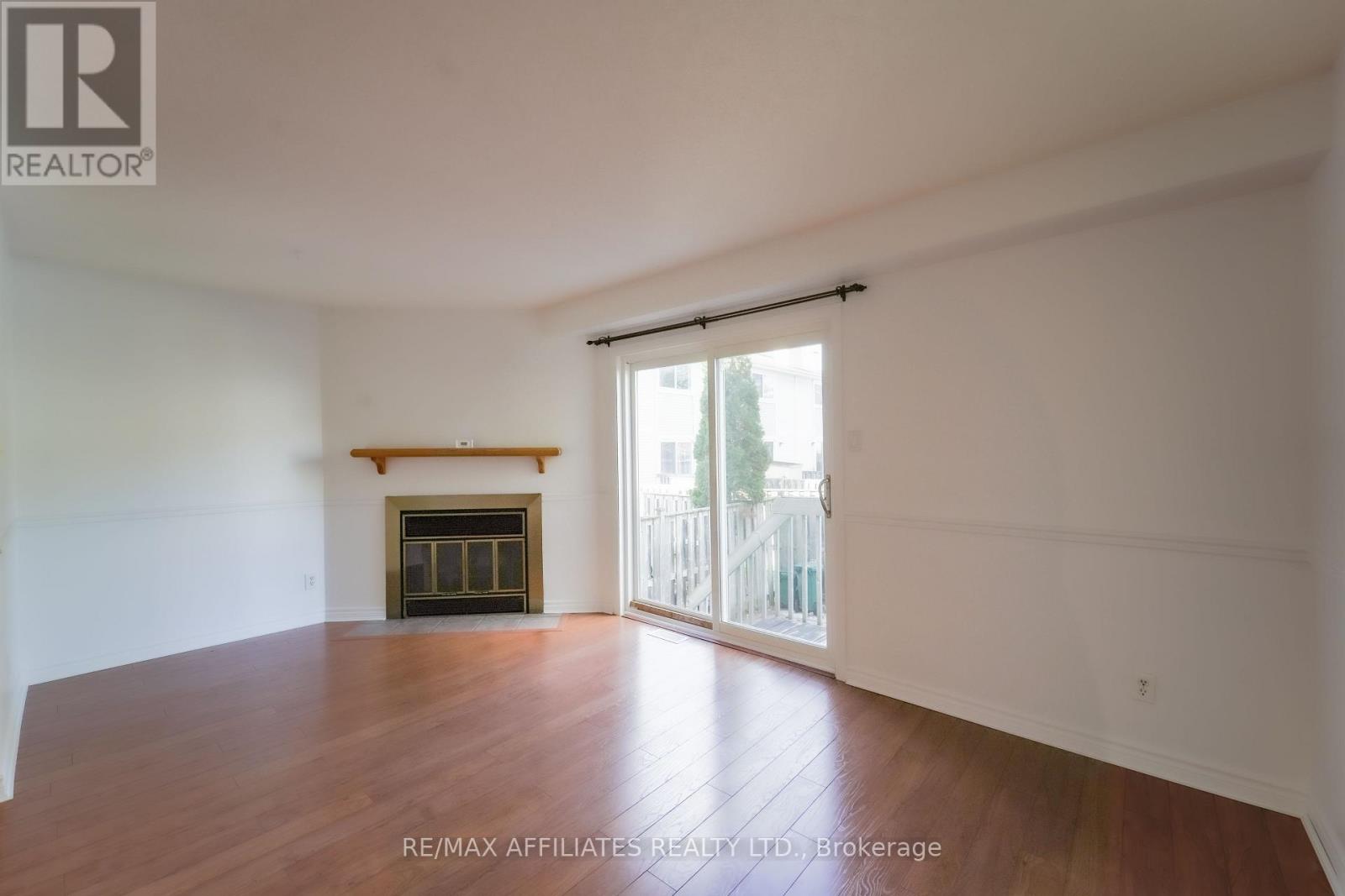 65 - 47 Mcdermot Court, Ottawa, Ontario  K2L 3V5 - Photo 15 - X12277414