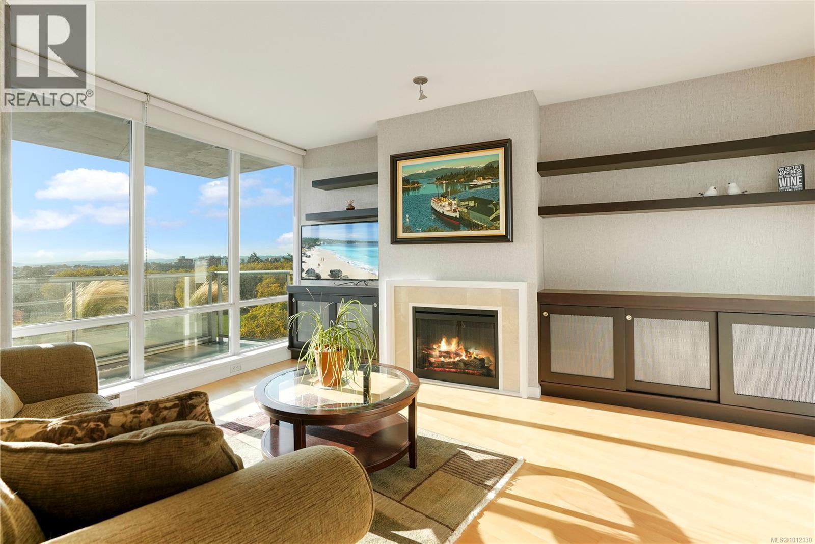 905 160 Wilson St, Victoria, British Columbia