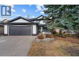 711 Mckenzie Lake Bay SE McKenzie Lake