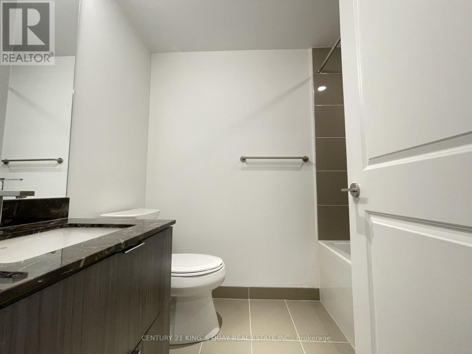 3807 - 395 Bloor Street E, Toronto, Ontario  M4W 1H7 - Photo 21 - C12492916