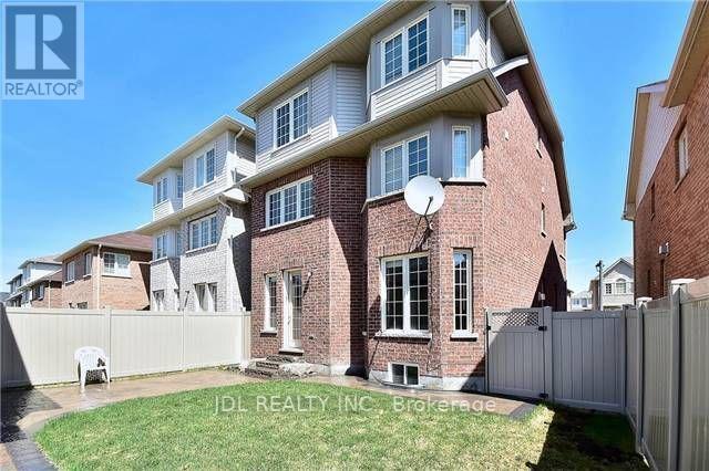 14 Duncan Road, Markham, Ontario  L6B 0T4 - Photo 33 - N12489368