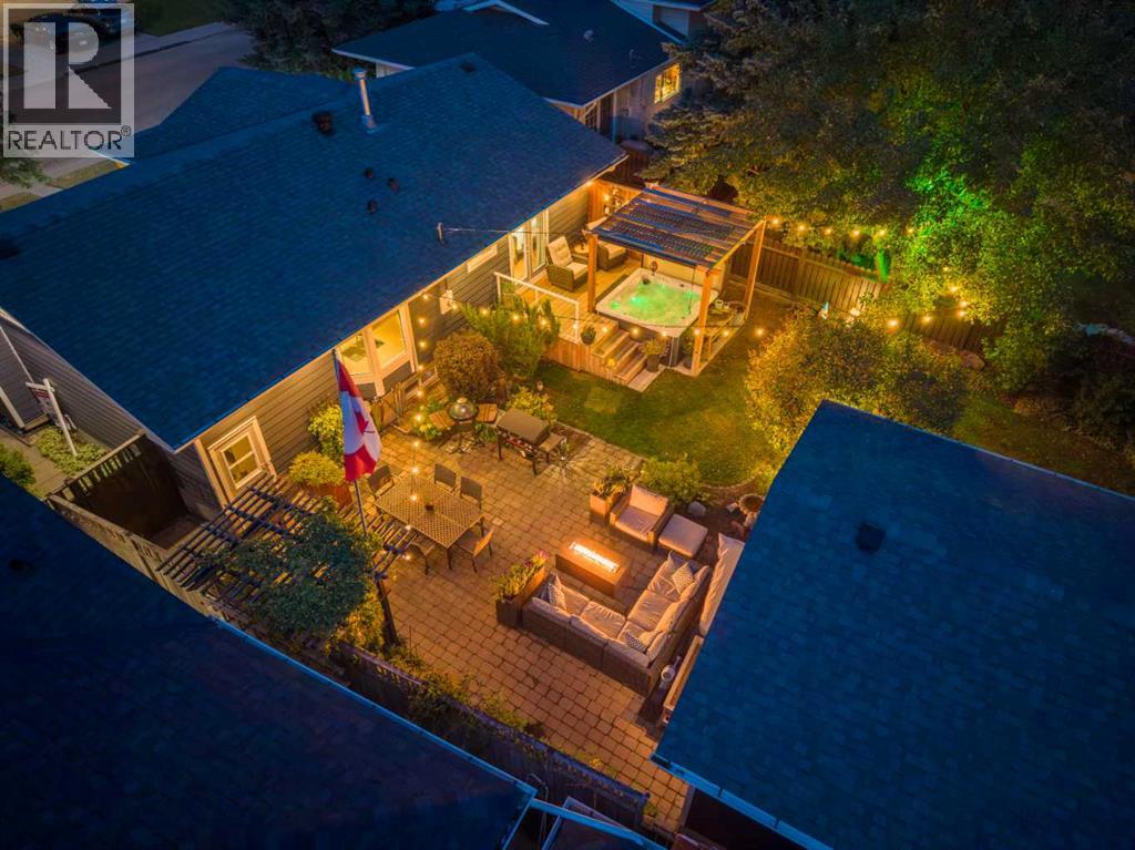 196 Lake Adams Crescent Se, Calgary, Alberta  T2J 3N3 - Photo 34 - A2260005