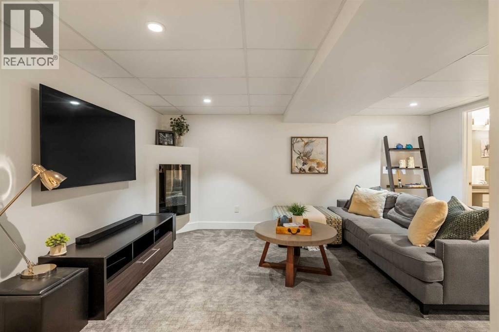 196 Lake Adams Crescent Se, Calgary, Alberta  T2J 3N3 - Photo 27 - A2260005