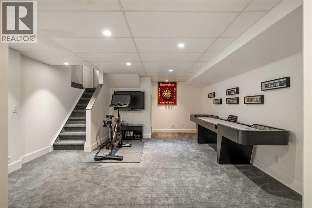 196 Lake Adams Crescent Se, Calgary, Alberta  T2J 3N3 - Photo 23 - A2260005