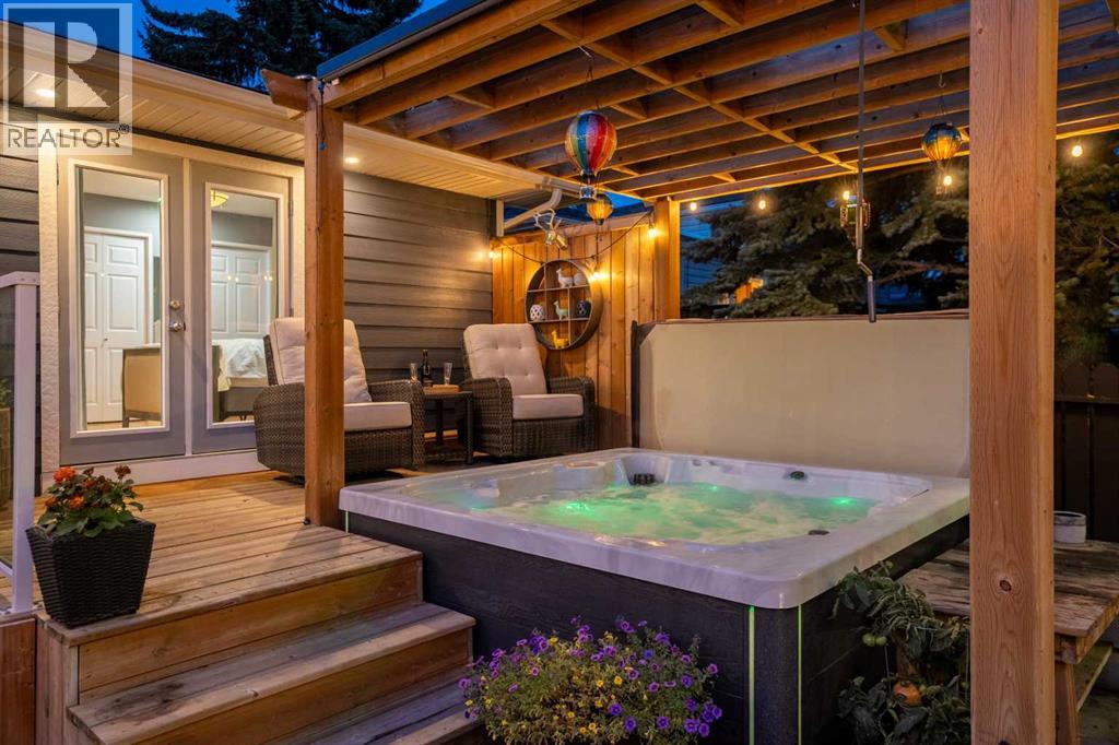 196 Lake Adams Crescent Se, Calgary, Alberta  T2J 3N3 - Photo 38 - A2260005