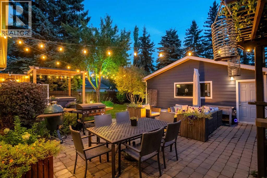 196 Lake Adams Crescent Se, Calgary, Alberta  T2J 3N3 - Photo 36 - A2260005