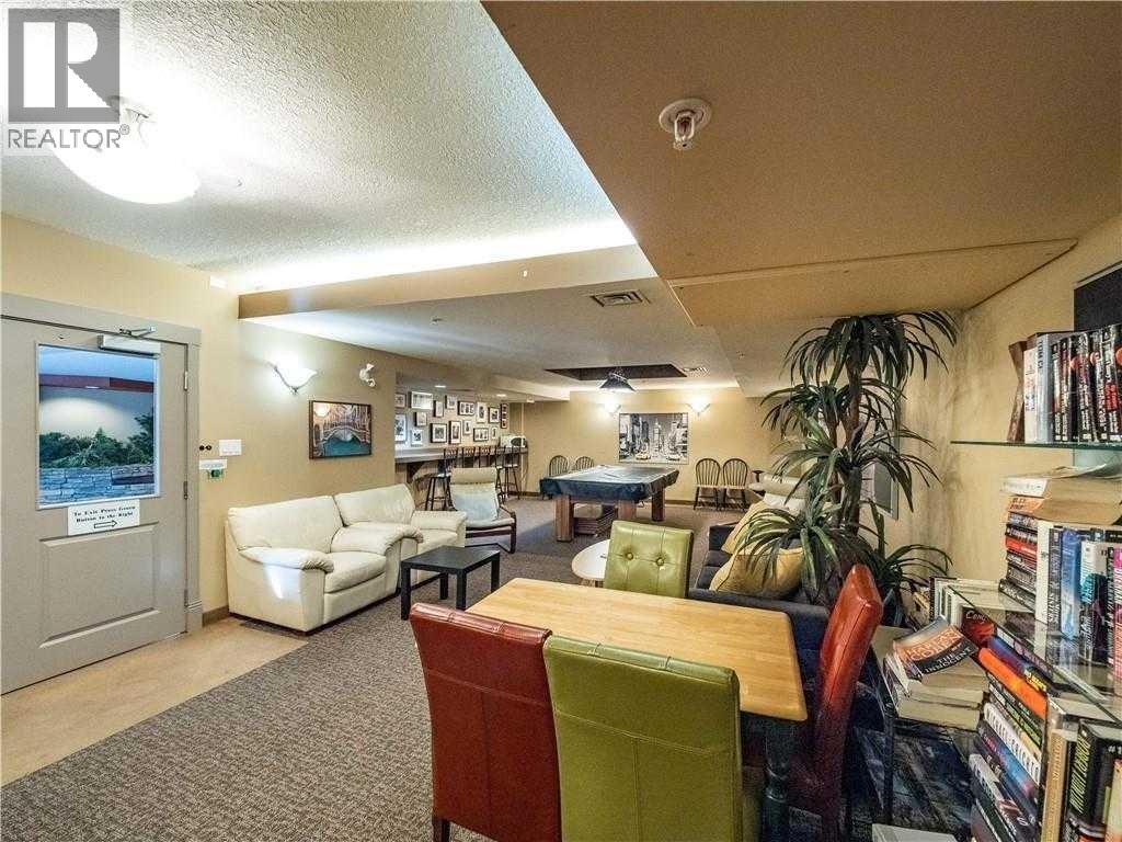 332, 10 Discovery Ridge Close Sw, Calgary, Alberta  T3H 5X3 - Photo 36 - A2262293