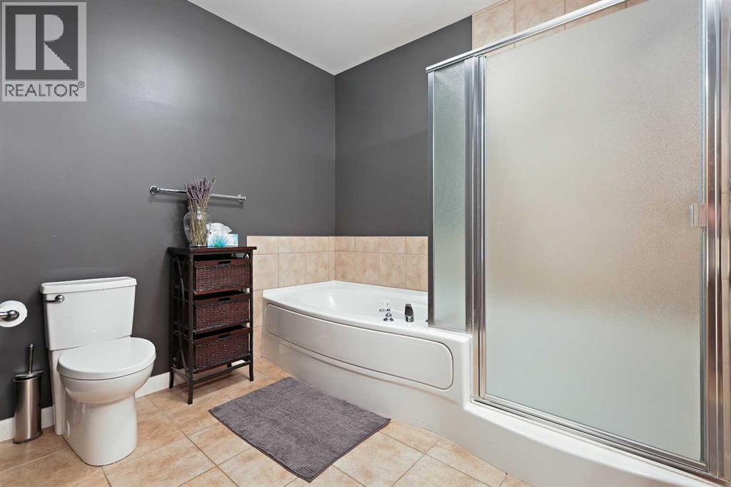 332, 10 Discovery Ridge Close Sw, Calgary, Alberta  T3H 5X3 - Photo 20 - A2262293