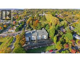 405 1875 Lansdowne Rd Dean House