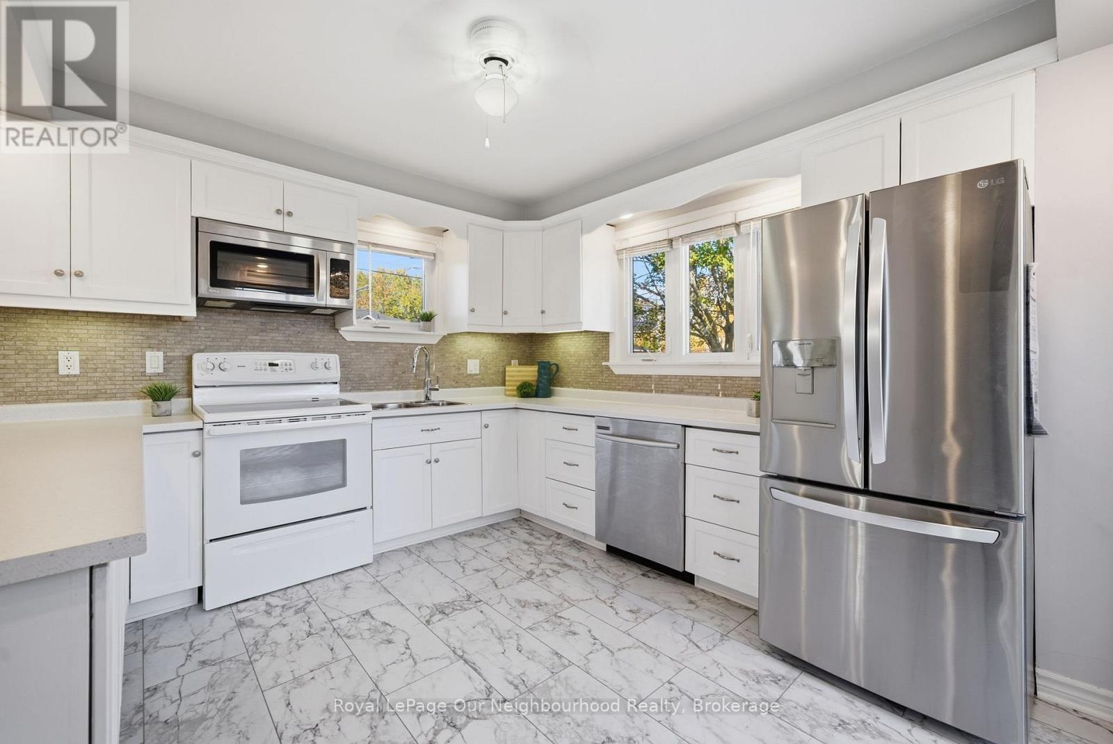 719 Daintry Crescent, Cobourg, Ontario  K9A 4X9 - Photo 6 - X12492992