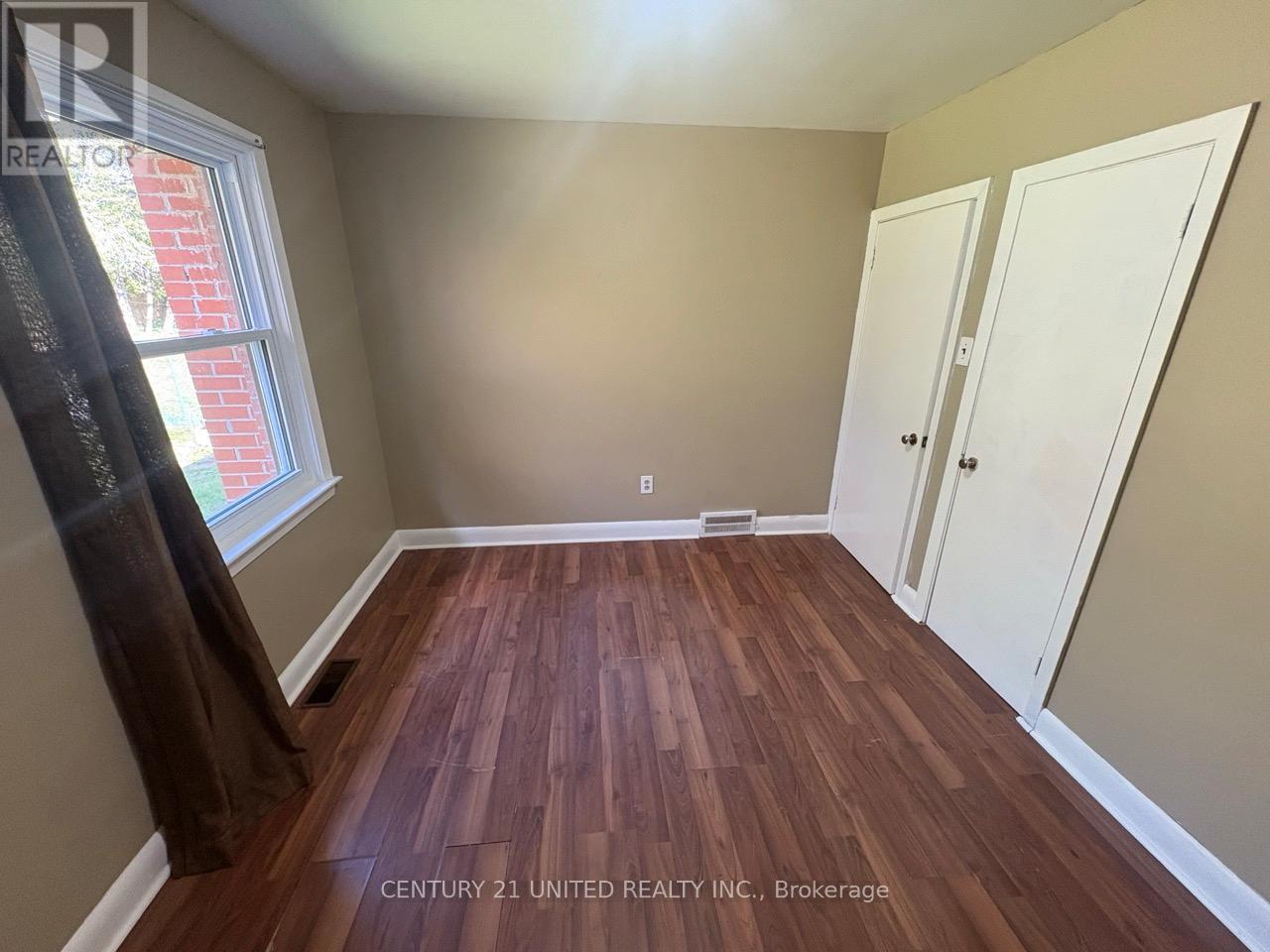 378 Aberdeen Avenue, Peterborough, Ontario  K9H 4X6 - Photo 10 - X12493046