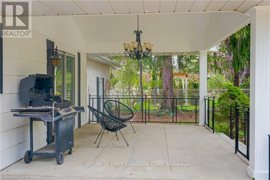 28 Redford Road, London North, Ontario  N5X 3V5 - Photo 18 - X12484585