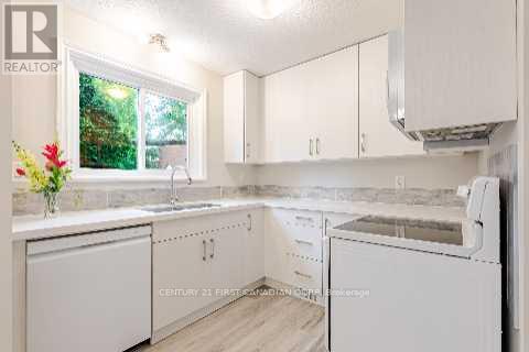 360 Homestead Court, London North, Ontario  N6G 2E9 - Photo 13 - X12493198