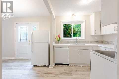 360 Homestead Court, London North, Ontario  N6G 2E9 - Photo 15 - X12493198