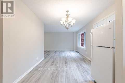 360 Homestead Court, London North, Ontario  N6G 2E9 - Photo 16 - X12493198