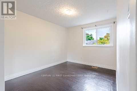 360 Homestead Court, London North, Ontario  N6G 2E9 - Photo 27 - X12493198