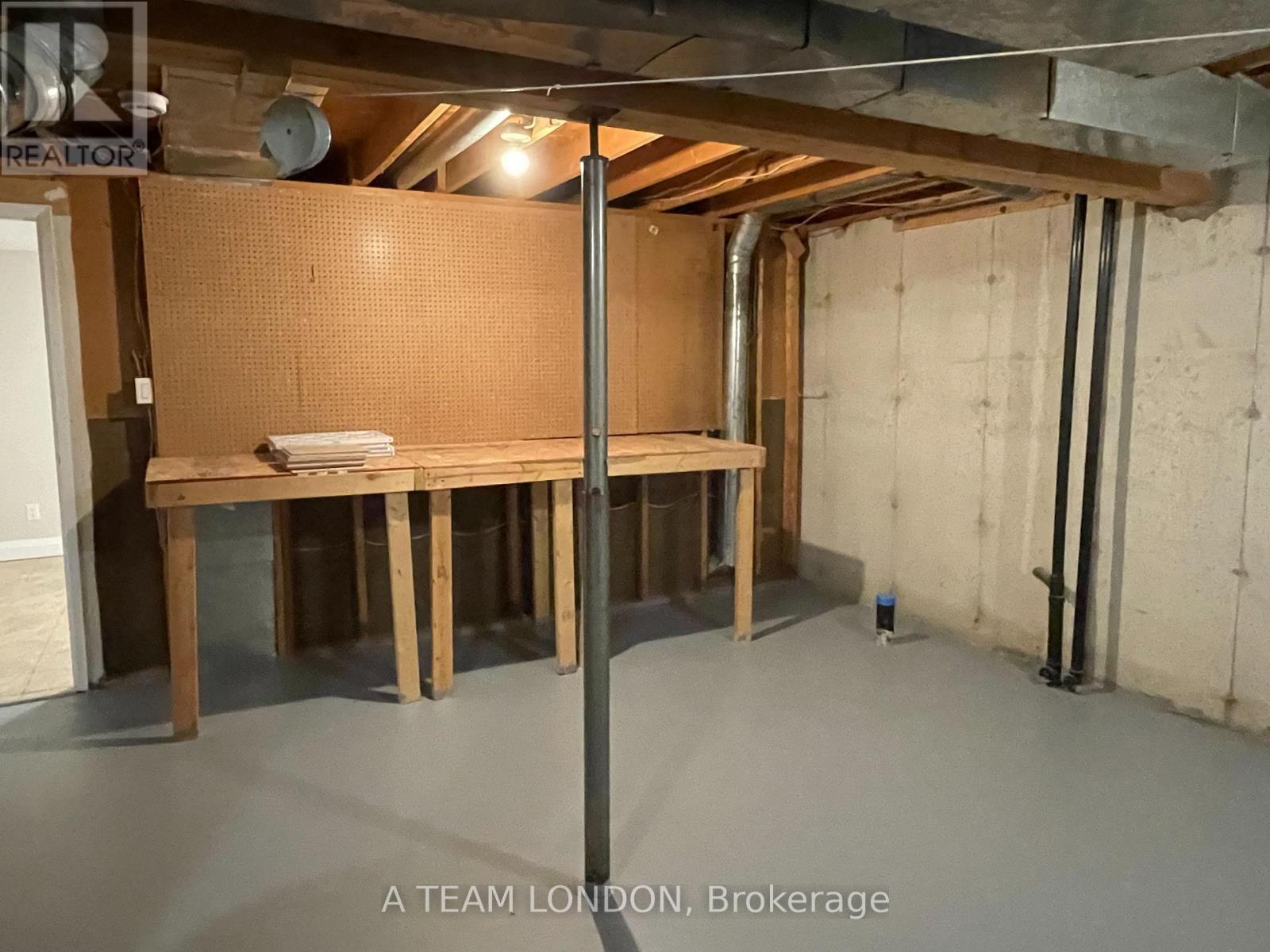 39 - 35 Waterman Avenue, London South, Ontario  N6C 5T4 - Photo 23 - X12493222