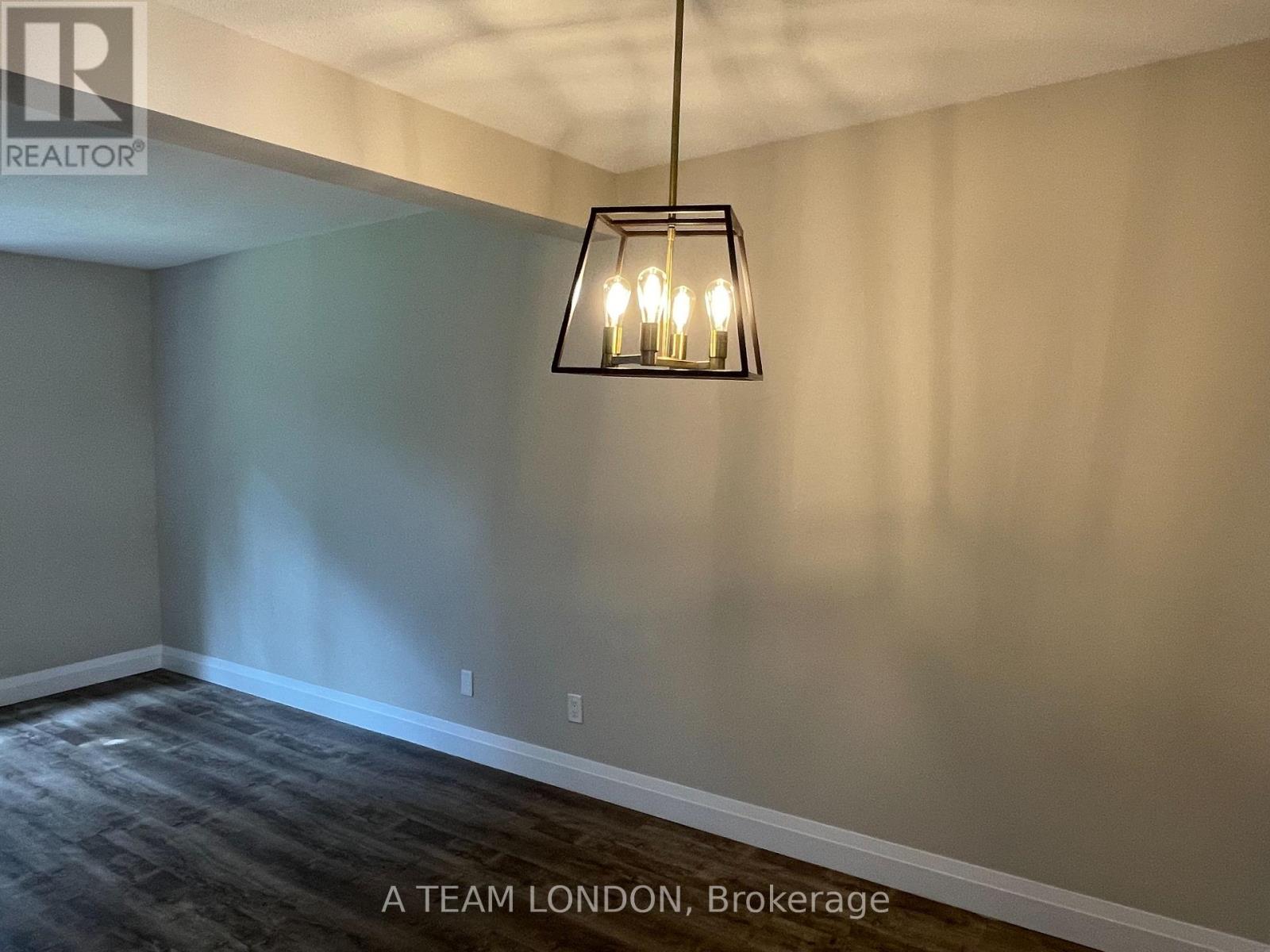 39 - 35 Waterman Avenue, London South, Ontario  N6C 5T4 - Photo 9 - X12493222