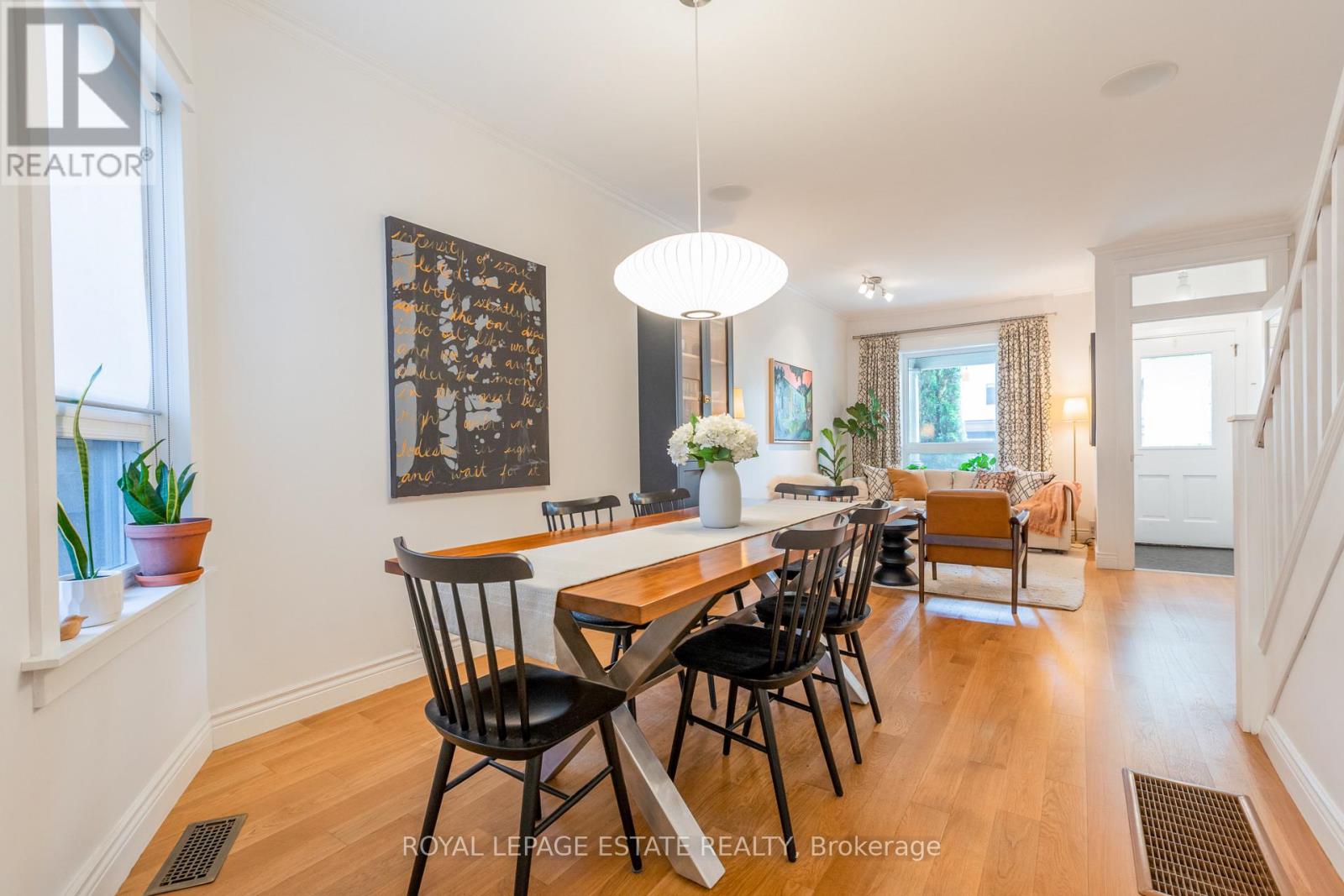 82 Dagmar Avenue, Toronto, Ontario  M4M 1W1 - Photo 10 - E12492858