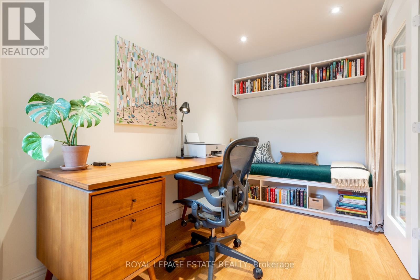 82 Dagmar Avenue, Toronto, Ontario  M4M 1W1 - Photo 23 - E12492858