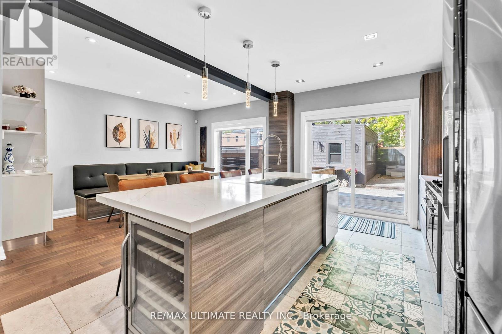 10 Oakdene Crescent, Toronto, Ontario  M4J 4H9 - Photo 11 - E12492918