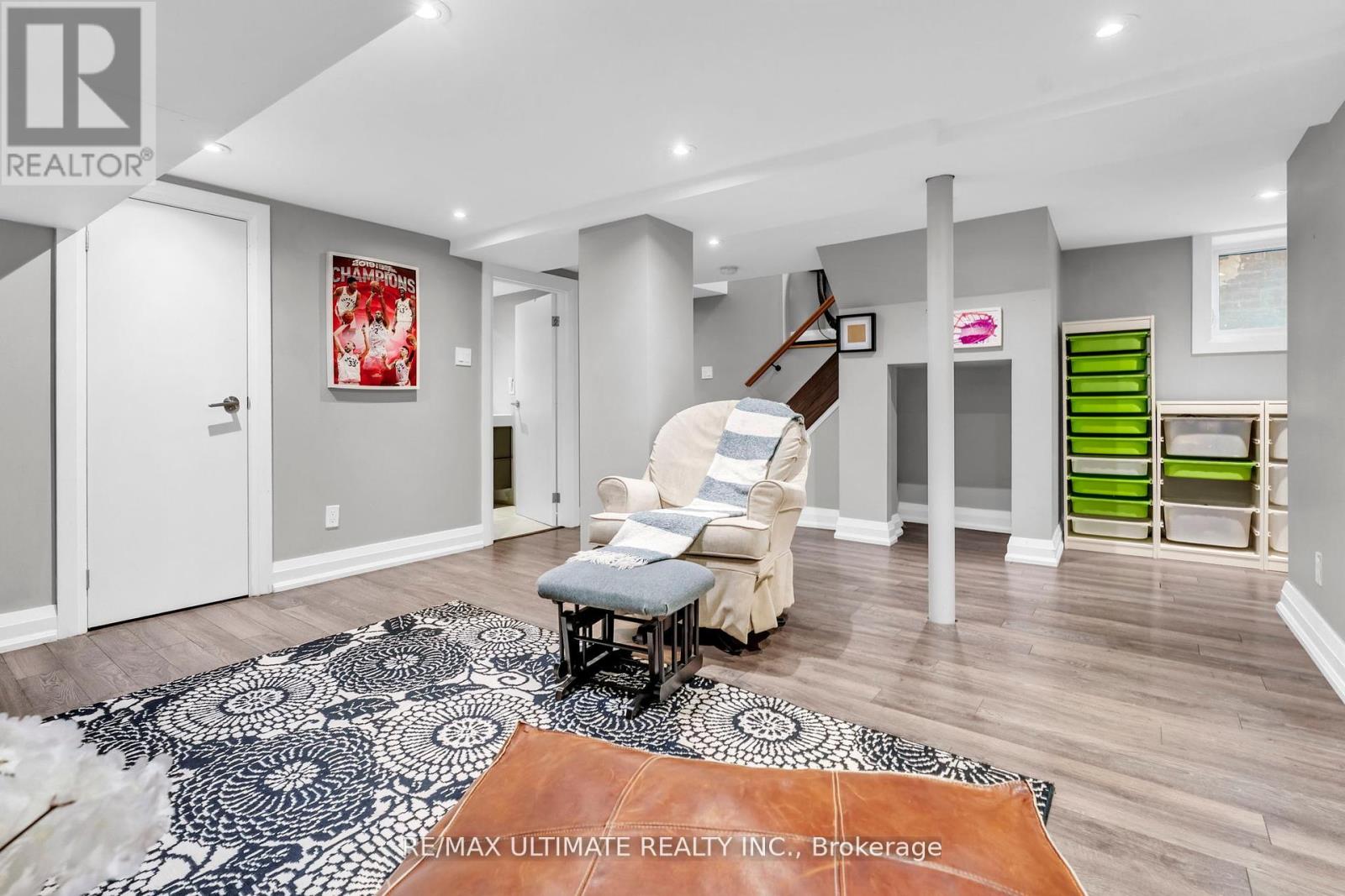 10 Oakdene Crescent, Toronto, Ontario  M4J 4H9 - Photo 35 - E12492918