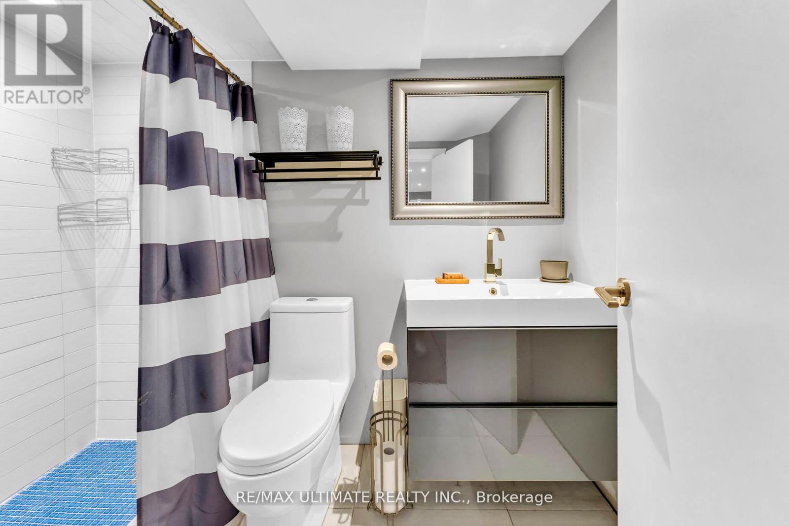 10 Oakdene Crescent, Toronto, Ontario  M4J 4H9 - Photo 36 - E12492918