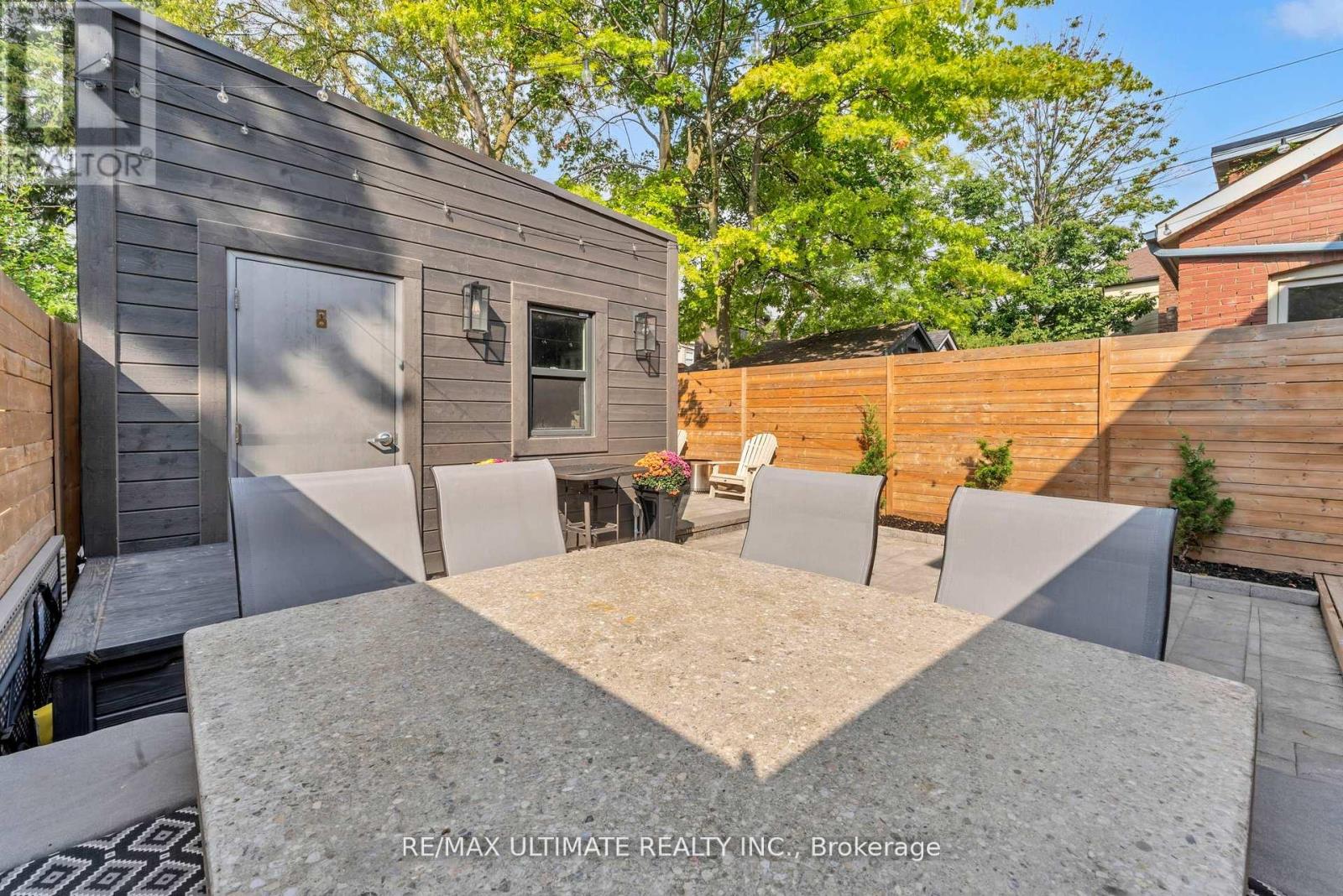 10 Oakdene Crescent, Toronto, Ontario  M4J 4H9 - Photo 38 - E12492918