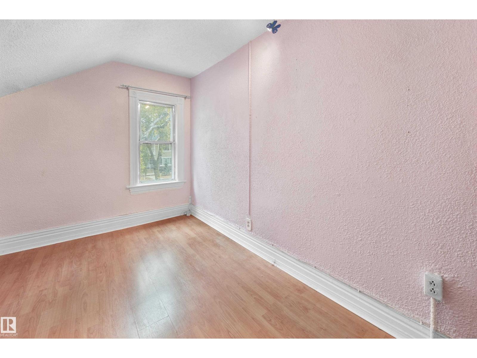 11038 84 Av Nw, Edmonton, Alberta  T6G 0V7 - Photo 16 - E4464072