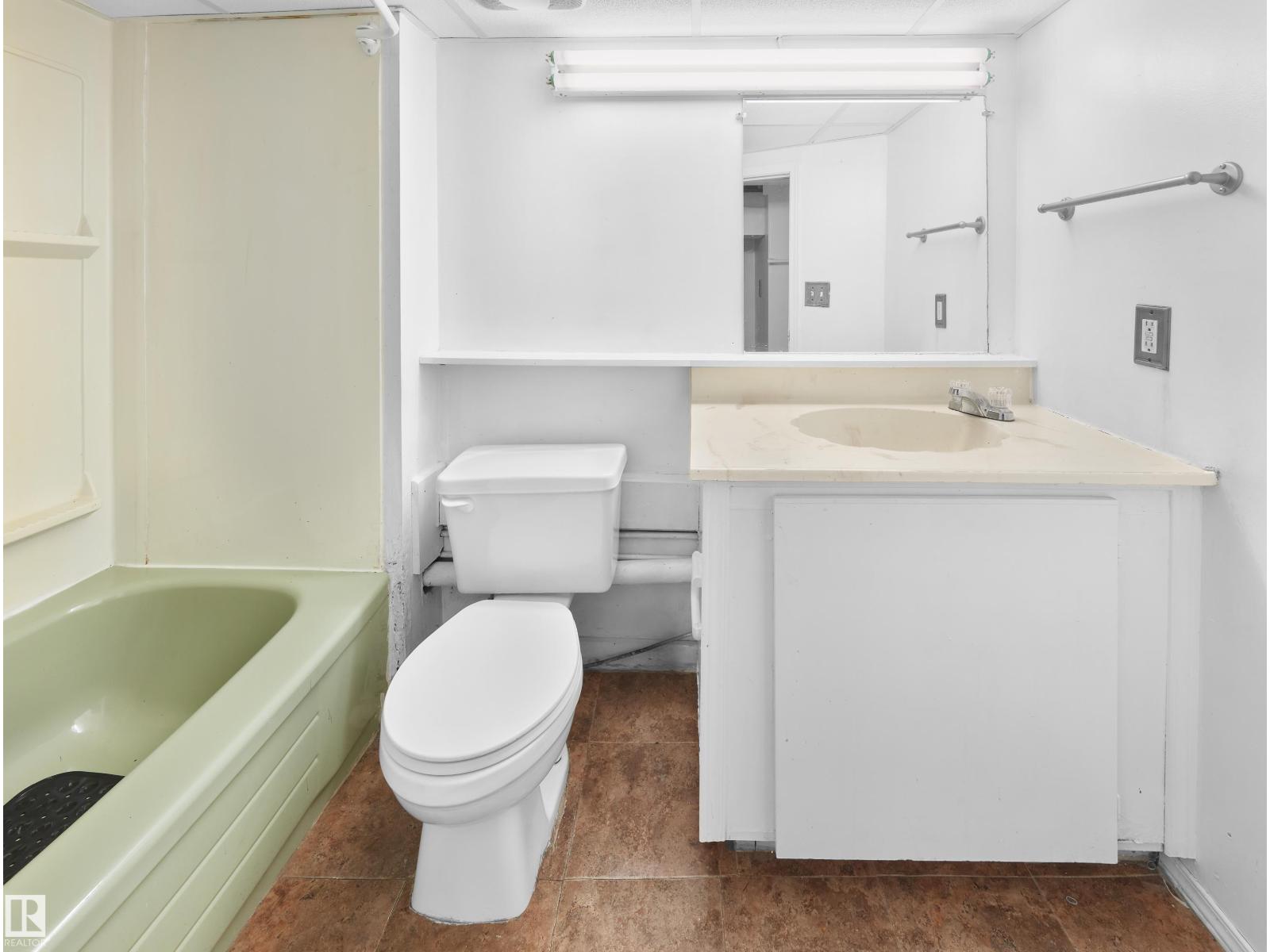 11038 84 Av Nw, Edmonton, Alberta  T6G 0V7 - Photo 20 - E4464072