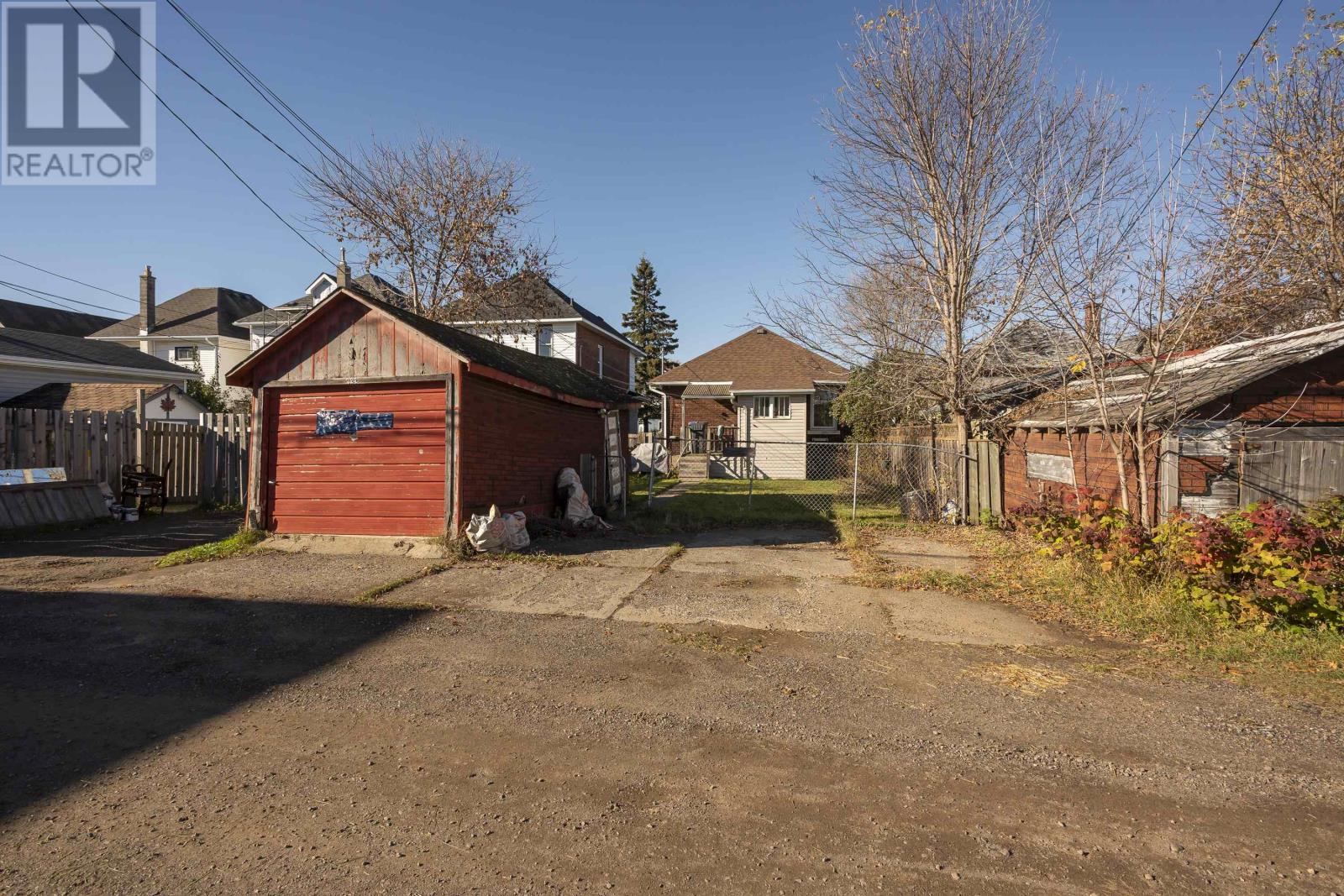 222 Harold St. N., Thunder Bay, Ontario  P7C 4C4 - Photo 35 - TB253353