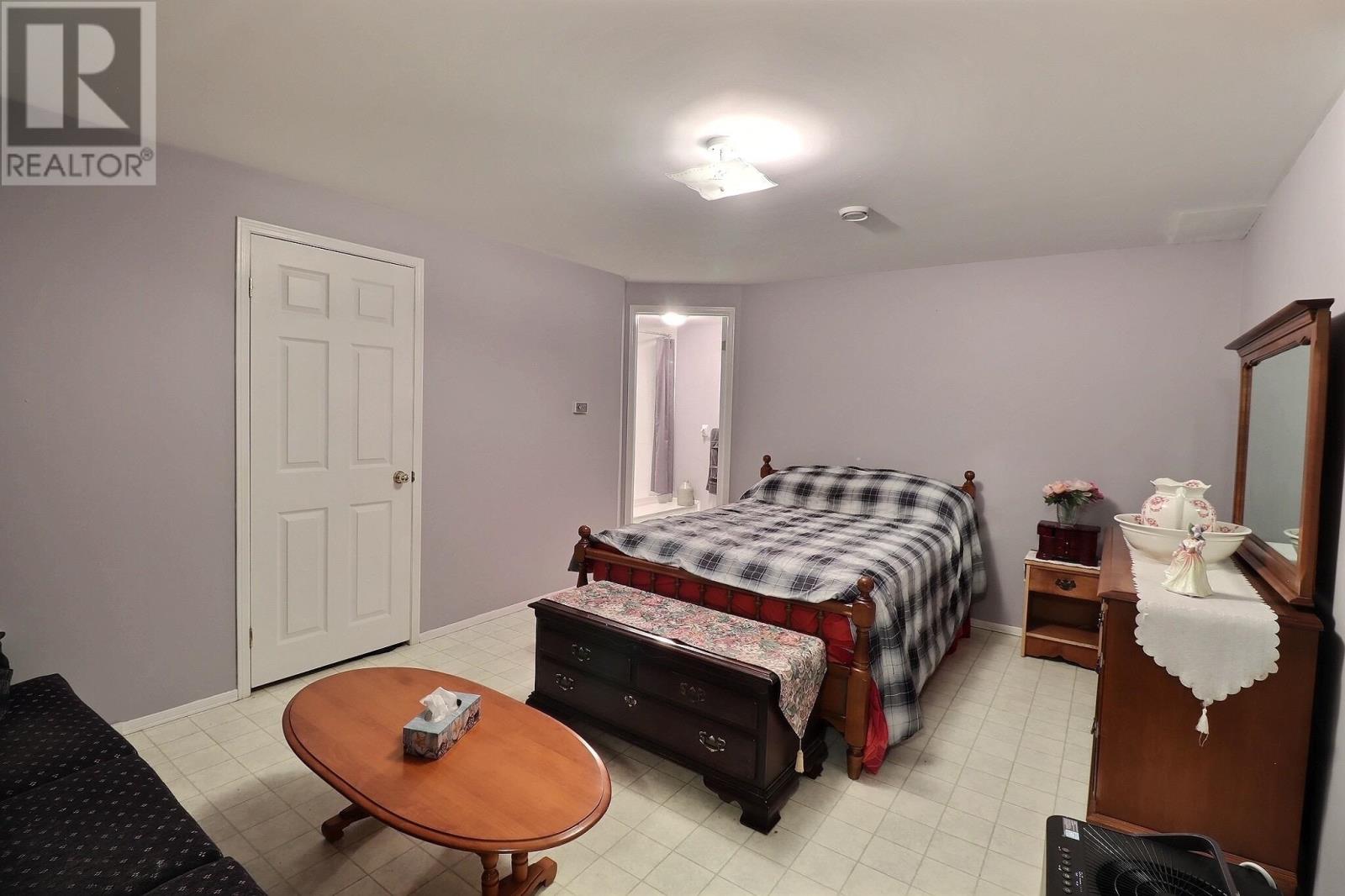 32 Parent Street, Charlottetown, Prince Edward Island  C1C 1R2 - Photo 15 - 202526930