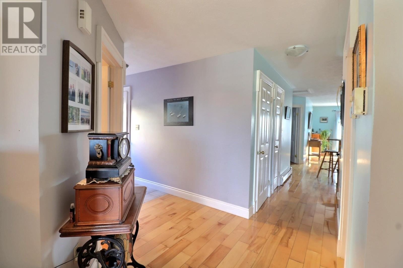 32 Parent Street, Charlottetown, Prince Edward Island  C1C 1R2 - Photo 5 - 202526930