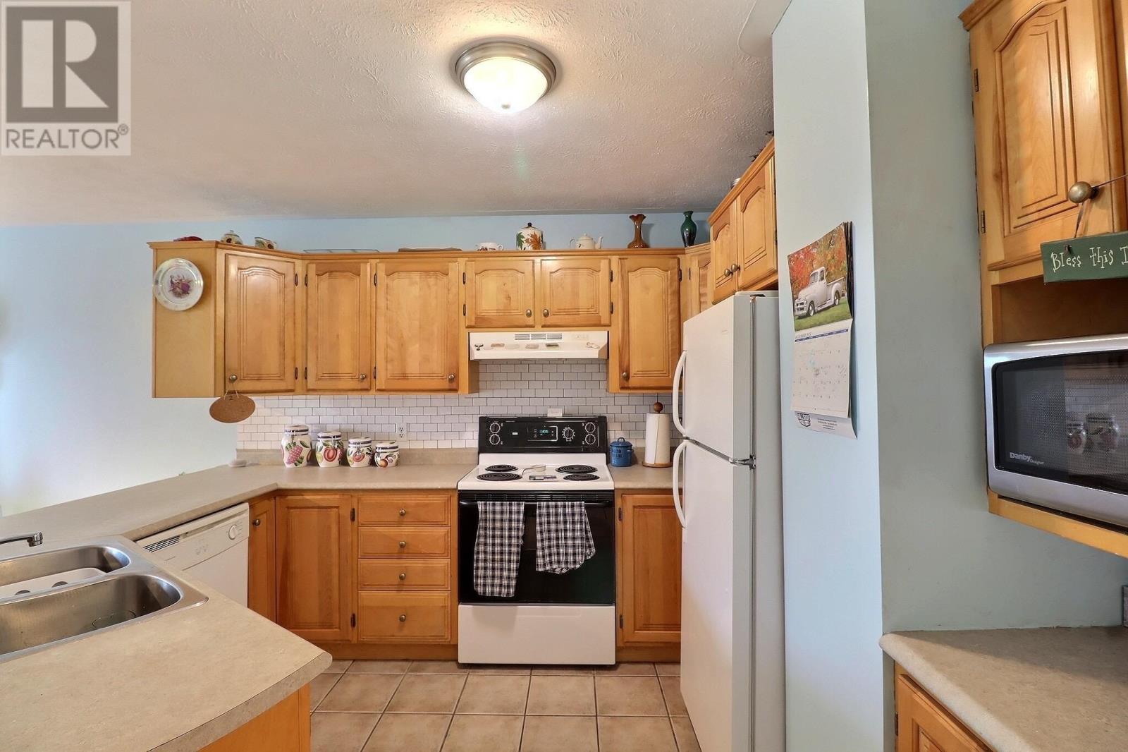 32 Parent Street, Charlottetown, Prince Edward Island  C1C 1R2 - Photo 7 - 202526930