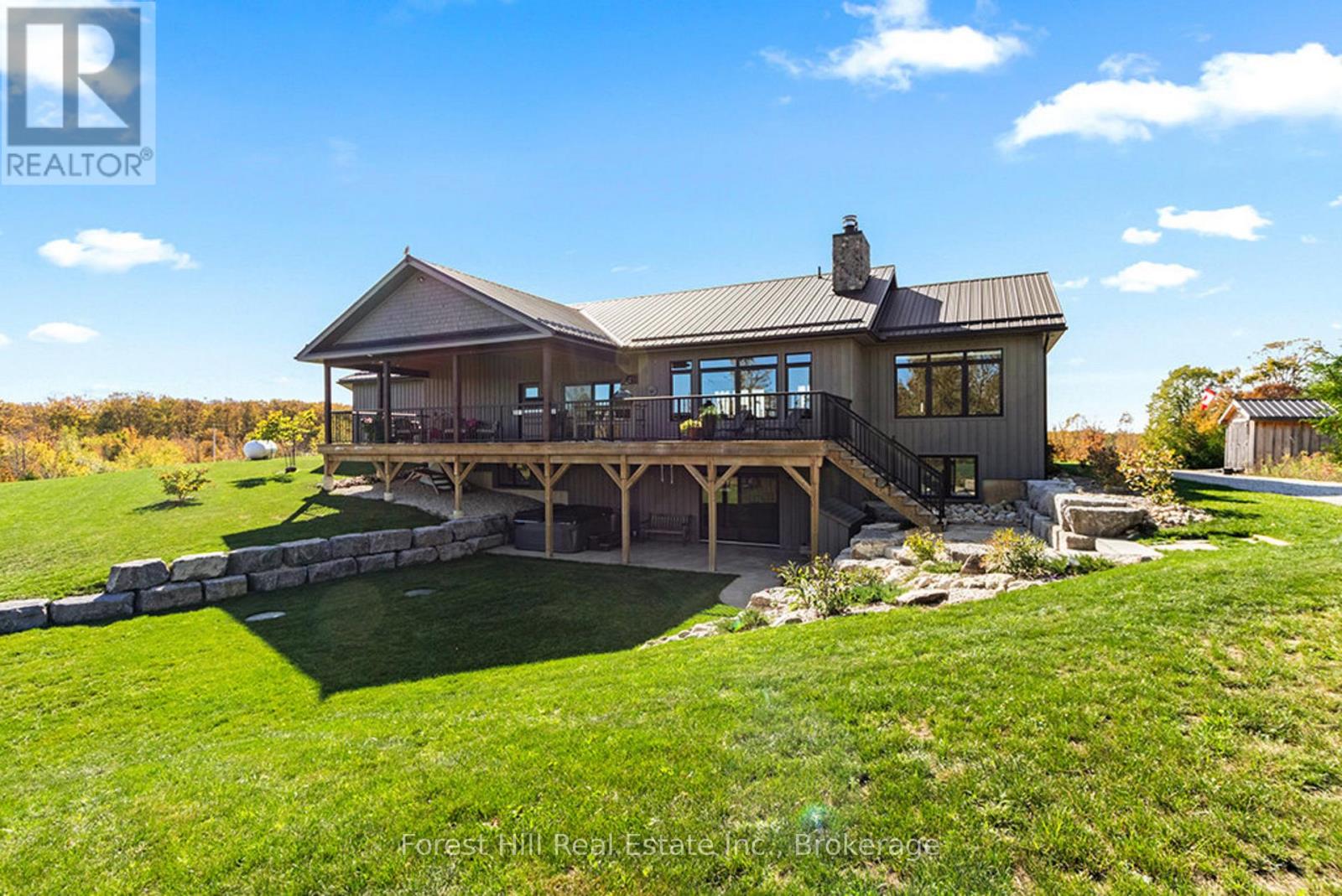 240 Lookout Drive, West Grey, Ontario  N0C 1H0 - Photo 7 - X12490686