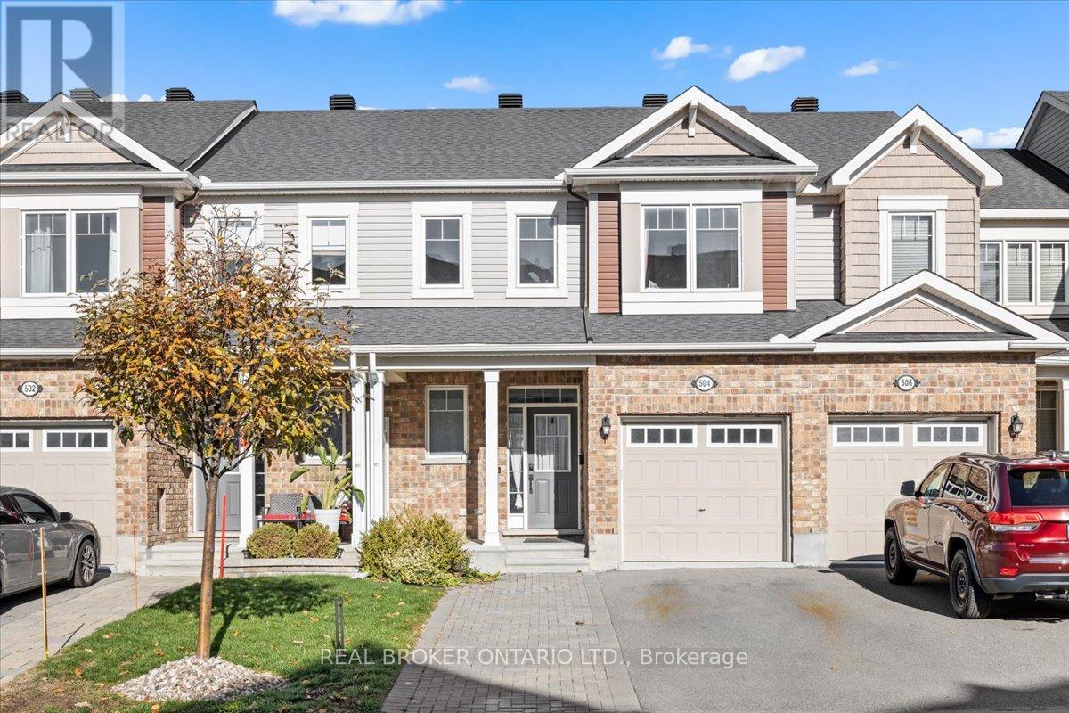 504 BROADLEAF STREET, Ottawa, Ontario