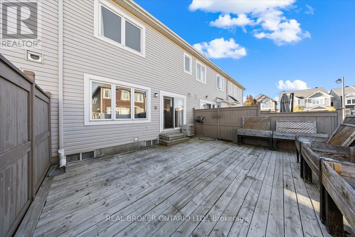 504 Broadleaf Street, Ottawa, Ontario  K4A 3W5 - Photo 20 - X12492998