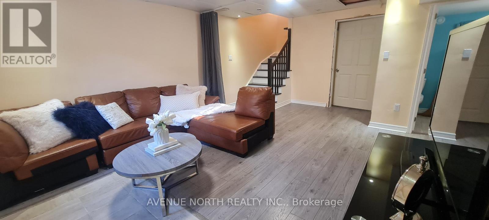 B - 339 Sugar Pine Crescent, Ottawa, Ontario  K2M 0H6 - Photo 13 - X12493000