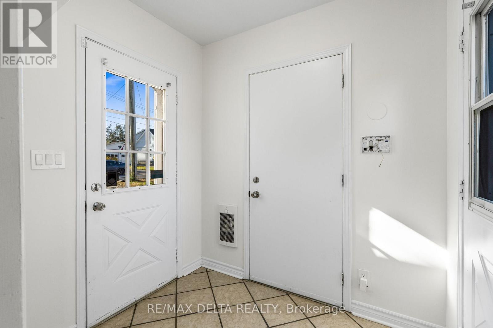 870 Chapman Street, Clarence-Rockland, Ontario  K4K 1E6 - Photo 20 - X12493006