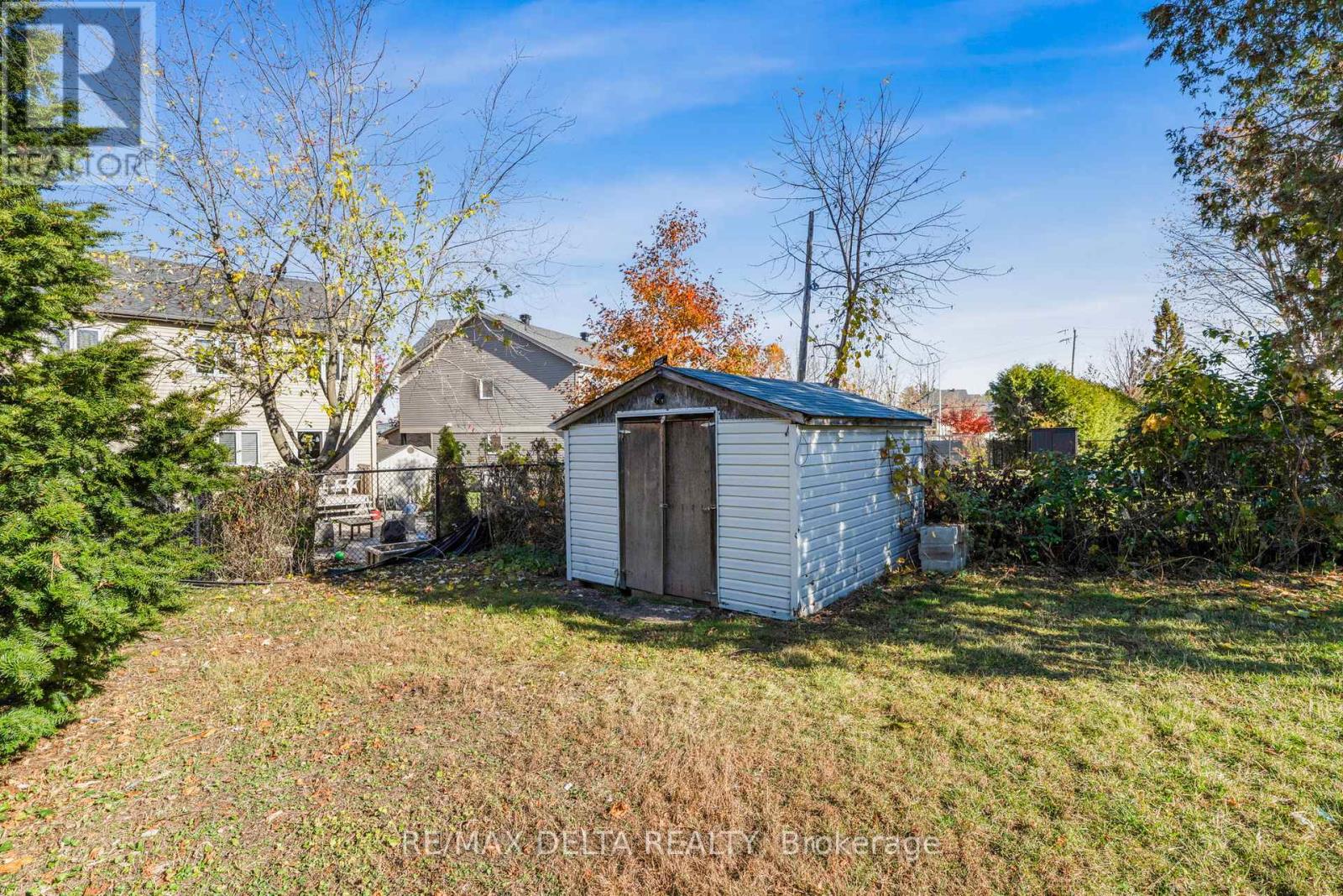 870 Chapman Street, Clarence-Rockland, Ontario  K4K 1E6 - Photo 6 - X12493006