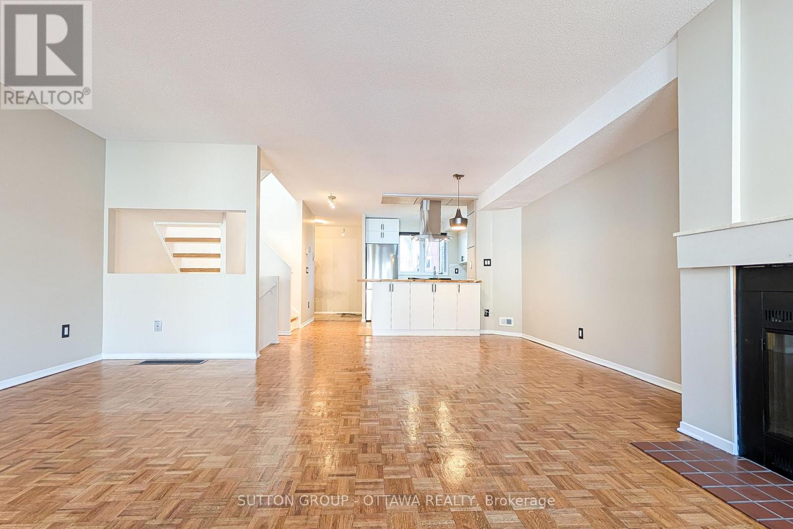 267 Bruyere Street, Ottawa, Ontario  K1N 5E5 - Photo 10 - X12493010