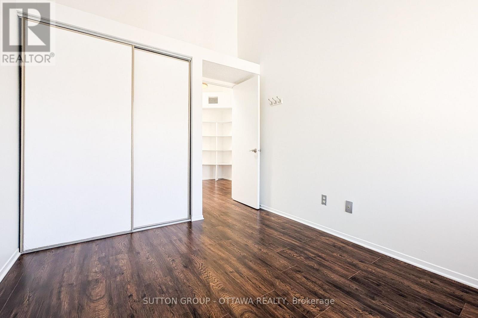 267 Bruyere Street, Ottawa, Ontario  K1N 5E5 - Photo 16 - X12493010