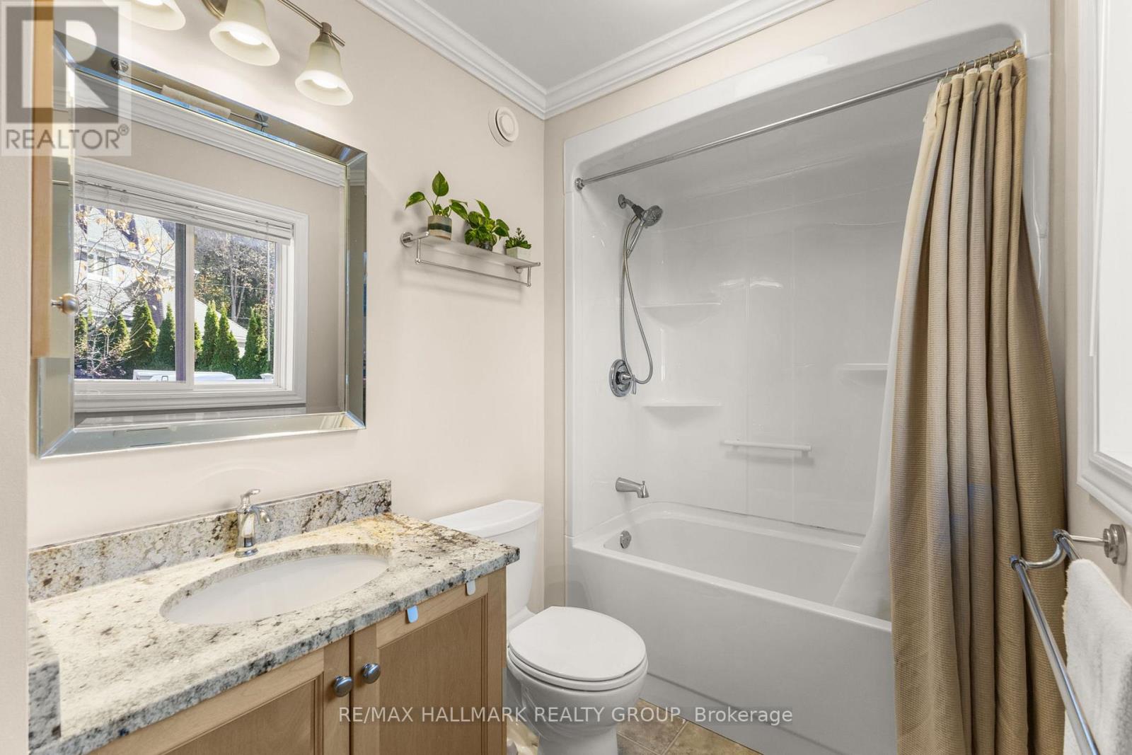 2605 Pierrette Drive, Ottawa, Ontario  K4C 1B6 - Photo 22 - X12493056