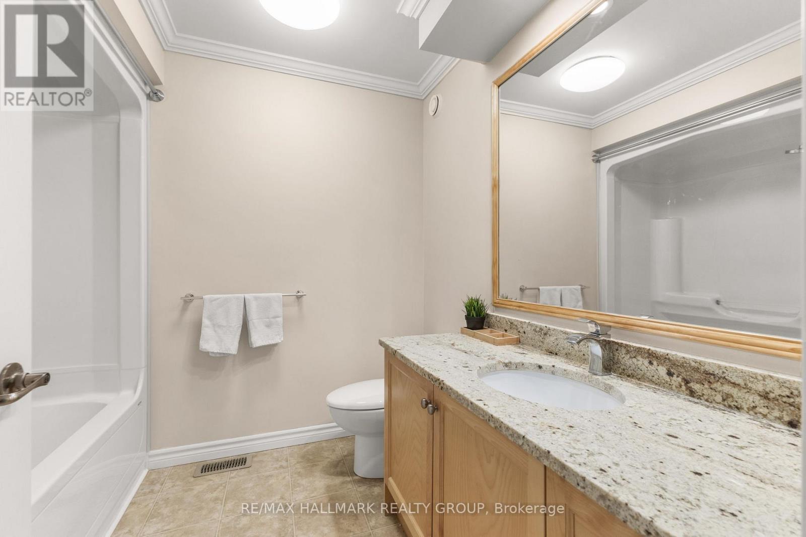 2605 Pierrette Drive, Ottawa, Ontario  K4C 1B6 - Photo 28 - X12493056