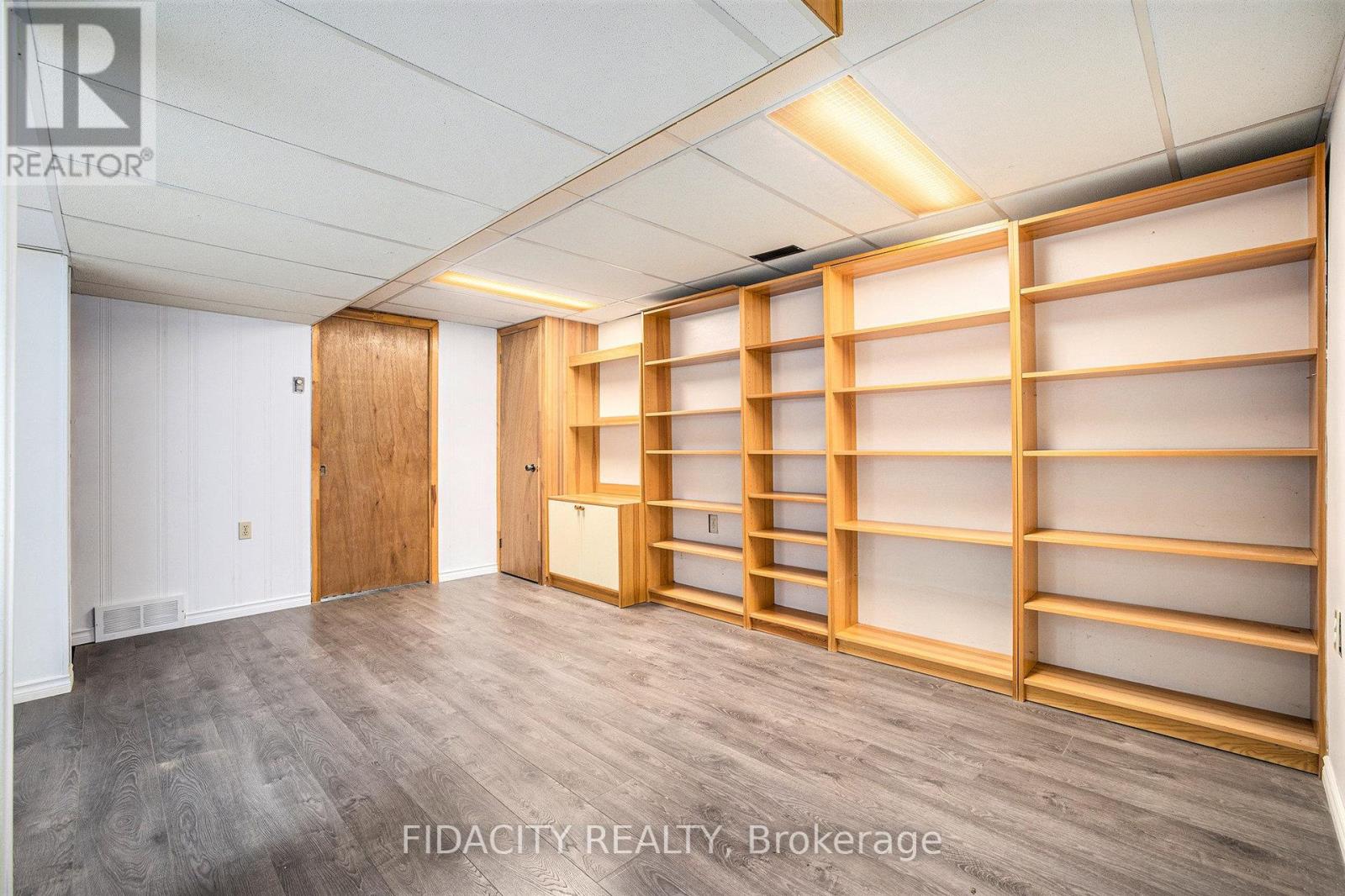 42 Stinson Avenue, Ottawa, Ontario  K2H 6N4 - Photo 21 - X12493060