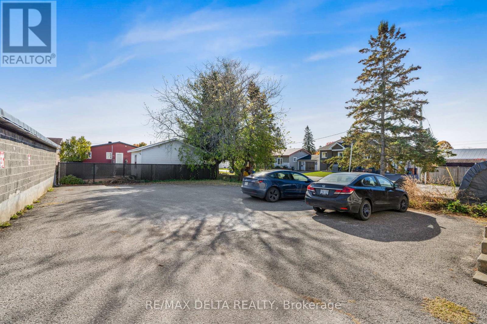 377 St Philippe Street, Alfred And Plantagenet, Ontario  K0B 1A0 - Photo 6 - X12493066