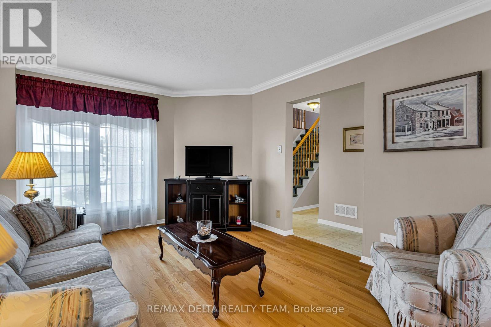 6565 Des Chouettes Lane, Ottawa, Ontario  K1C 7E6 - Photo 5 - X12493078